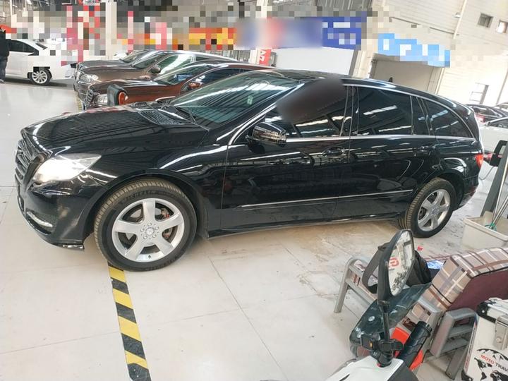 R-Class 2014 R 320 4MATIC Luxury photo 3