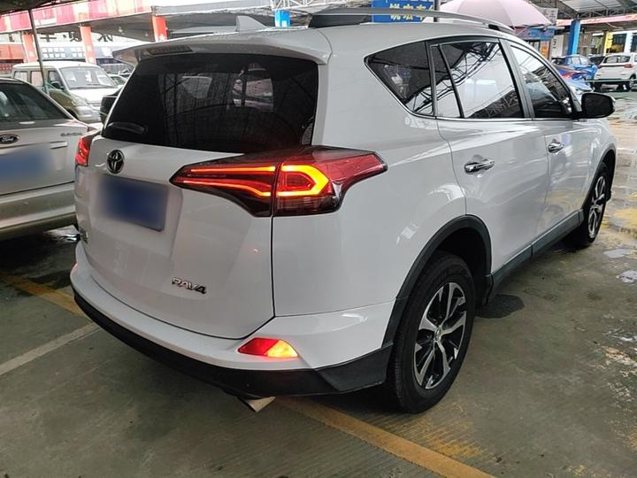 RAV4 2016 2.0L CVT RWD China V photo 4