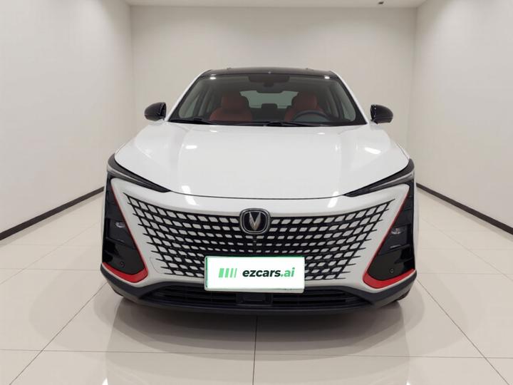 UNI-T 2020 1.5T Premium photo 2