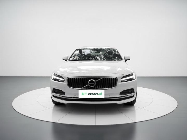 S90 2025 B5 Luxury photo 2