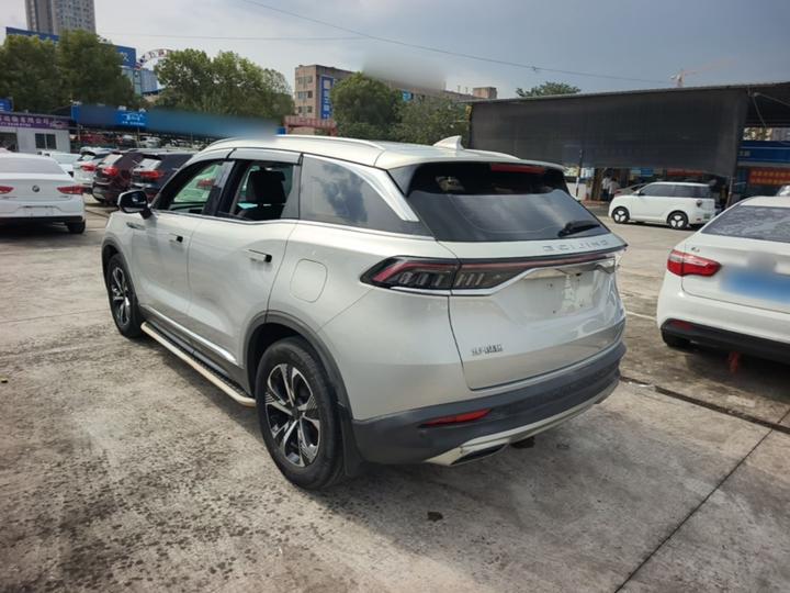 BAIC X7 2022 1.5TD DCT photo 4
