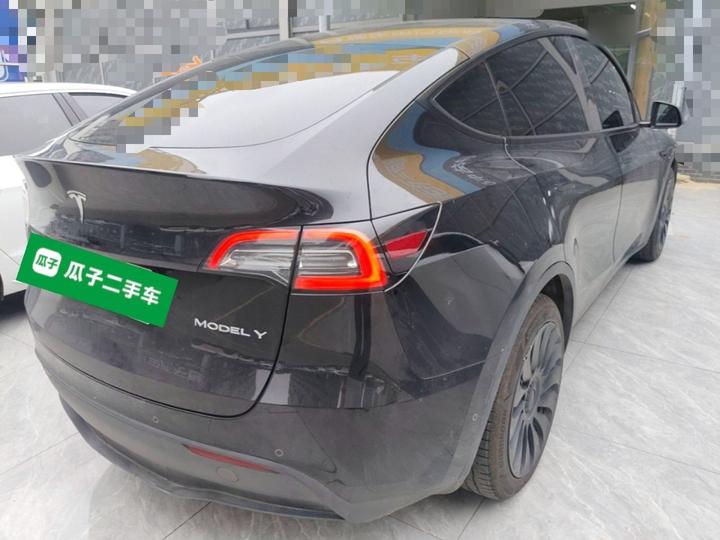Model Y 2022 Long Range AWD photo 4