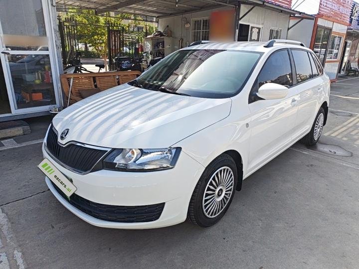 Rapid Spaceback 2014 1.6L AT