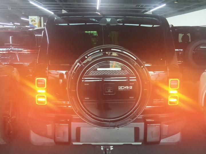 iCAR V27 2026 200KM AWD 700 photo 3