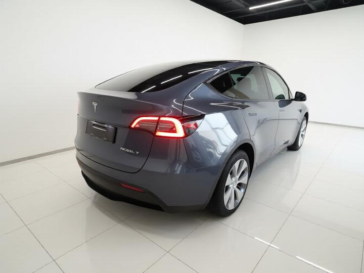 Model Y 2022 Facelift RWD photo 6