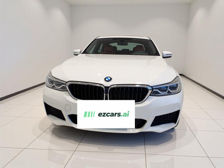 6 SeriesGT 2018 640i xDrive M Sport Package photo 2