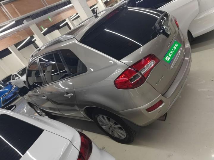 Imported 2014 Facelift 2.0L RWD Fashion photo 4
