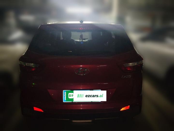 ix25 2015 1.6L AT RWD Smart GLS photo 5