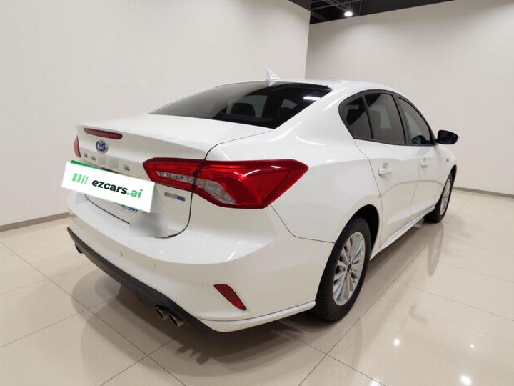 Focus 2020 Sedan EcoBoost 180 AT photo 6