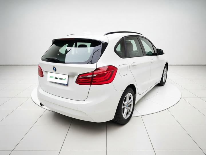 2 Series Wagon Imported 2015 218i Leading photo 6