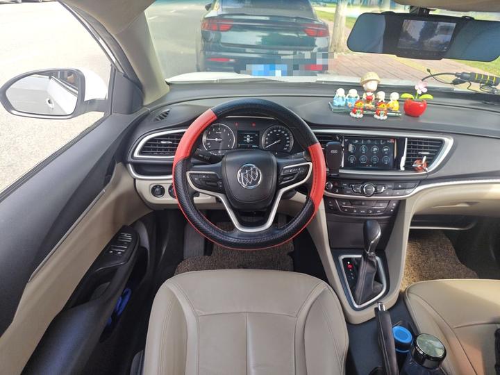 Excelle 2019 15T DCT Elite China VI photo 3