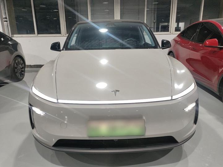 Model Y 2025 Facelift Long Range AWD photo 2