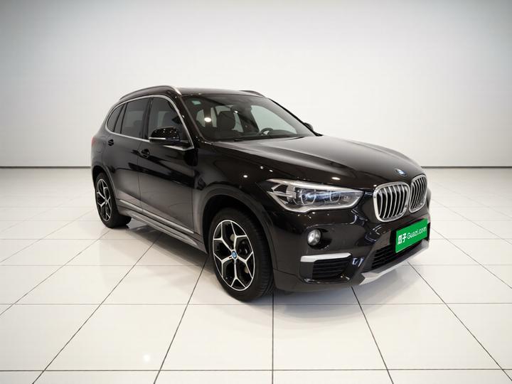 X1 2019 sDrive18Li Exclusive photo 3