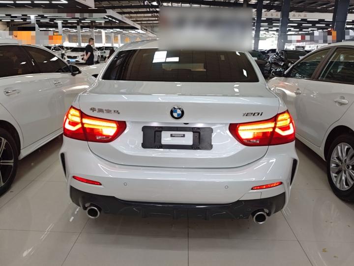 1 Series 2020 120i M Sport Package photo 3