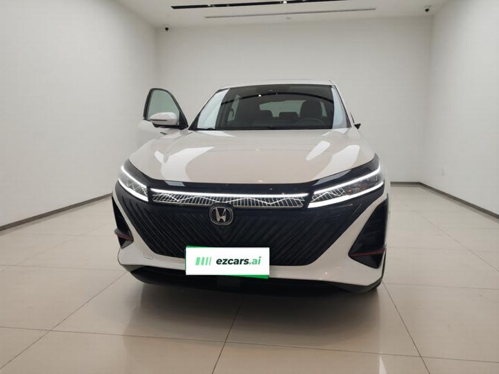 CS75 PLUS 2022 2nd Gen 1.5T AT Premium photo 2