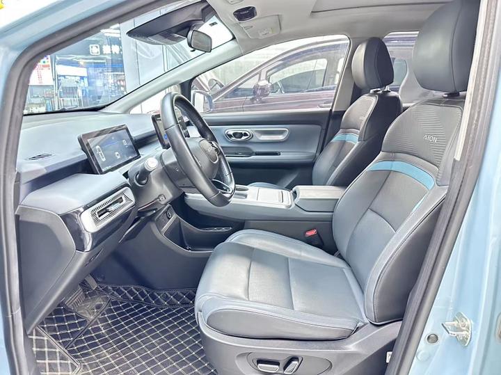 AION Y 2022 Plus 70 photo 6