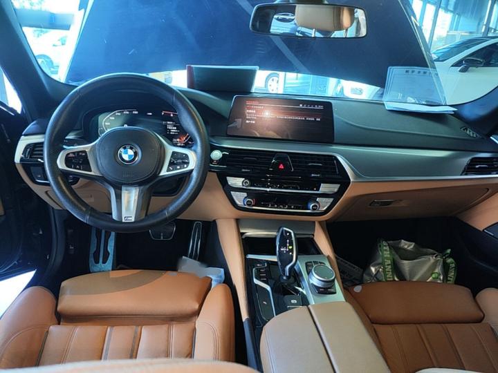 5 Series Imported 2020 525i M Sport Package photo 5