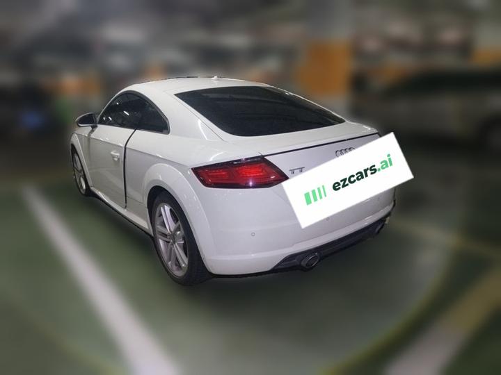 TT 2015 TT Coupe 45 TFSI photo 4