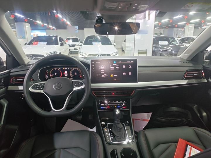 Lavida 2024 300TSI DSG Leading photo 5