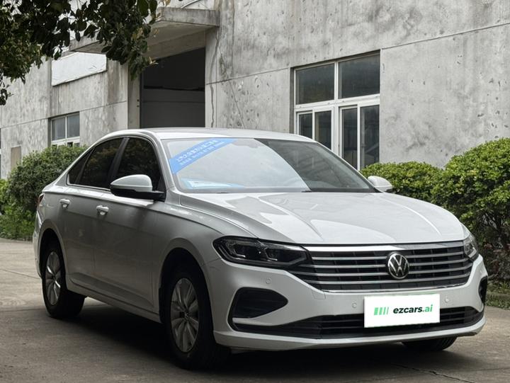 Lavida 2024 1.5L AT photo 2