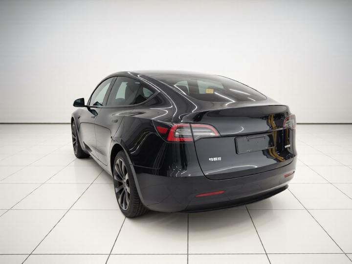 Model Y 2022 Facelift RWD photo 4