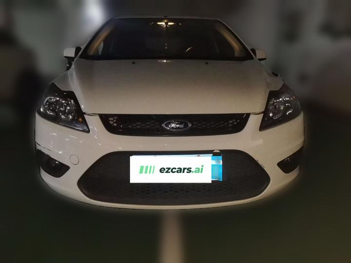 Focus 2013 Hatchback Classic 1.8L AT photo 2