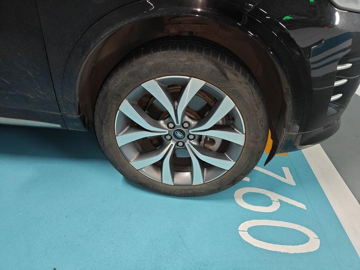 Discovery Sport 2024 Luxury photo 8