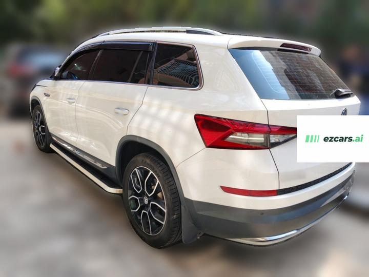 Kodiaq 2018 Facelift TSI330 7-Seater RWD Luxury Preferred photo 4