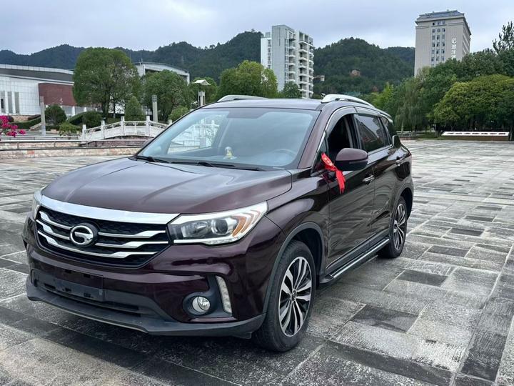 GAC Trumpchi GS4 2017 235T G-DCT RWD Luxury