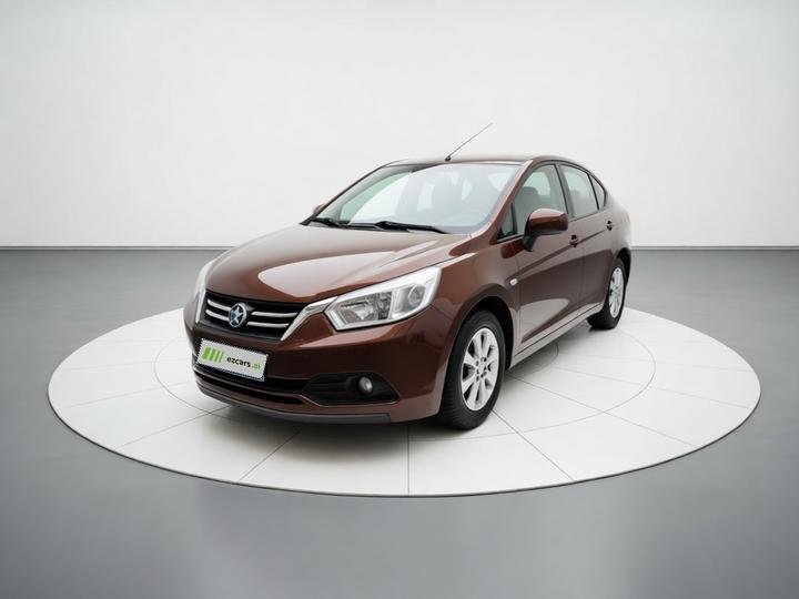 R50 2015 1.6L AT Fashion
