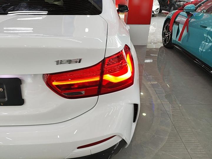 1 Series 2022 125i M Sport photo 7