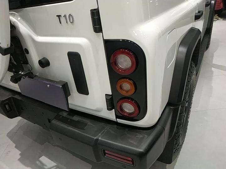 212 T01 2025 2.0T photo 7