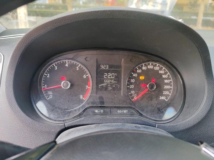 Polo 2016 1.4L MT photo 8