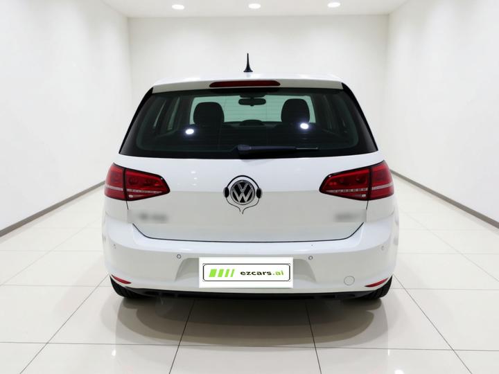 Golf 2014 1.6L AT Comfort photo 5