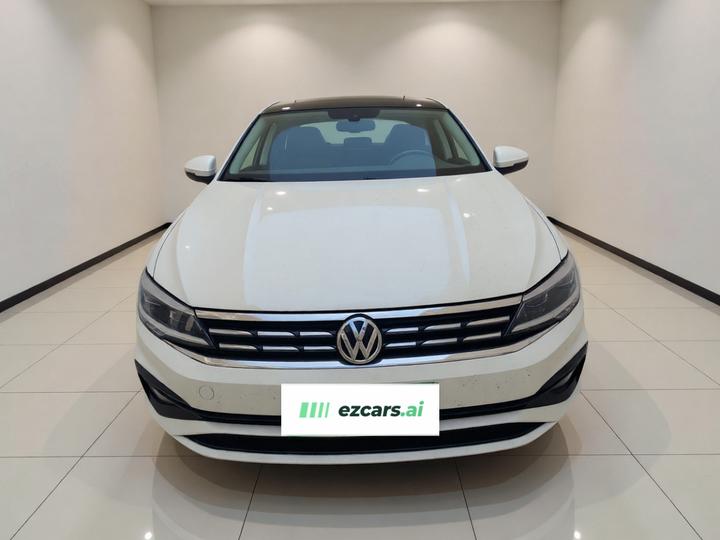 Lamando 2021 Facelift 280TSI DSG Comfort photo 2
