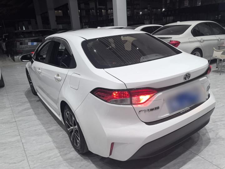 Levin 2023 Smart Hybrid 1.8L Leading photo 4