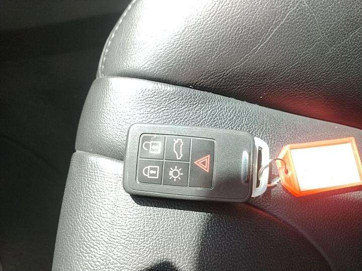 V40 2018 T3 photo 8