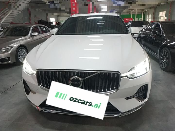 XC60 2024 B5 AWD Luxury photo 2