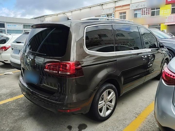 2018 380TSI 7-Seater photo 4