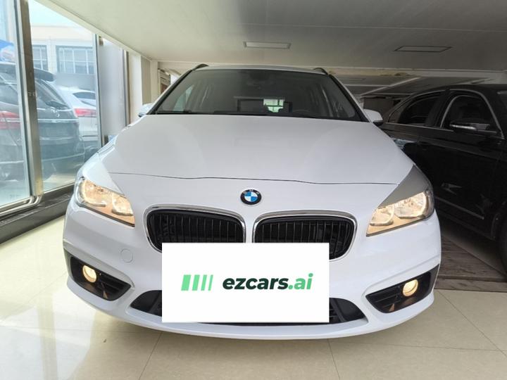 2 Series Wagon Imported 2015 218i Leading photo 2