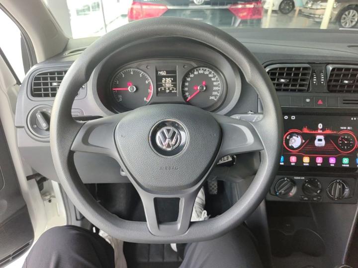 Polo 2018 1.5L MT photo 6