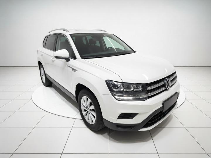 Tharu 2022 280TSI RWD photo 3