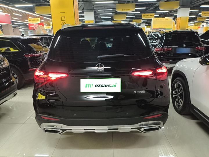 GLC 2025 GLC 260 L 4MATIC Luxury photo 3