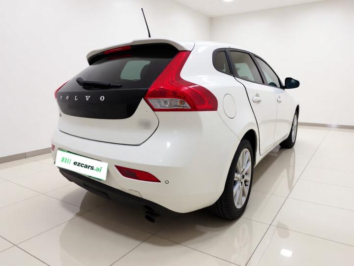 V40 2016 T3 photo 6