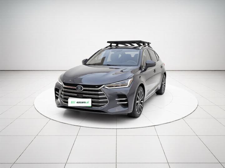 Tang EV 2018 DM 2.0T AWD Connected 7-Seater China V photo 2