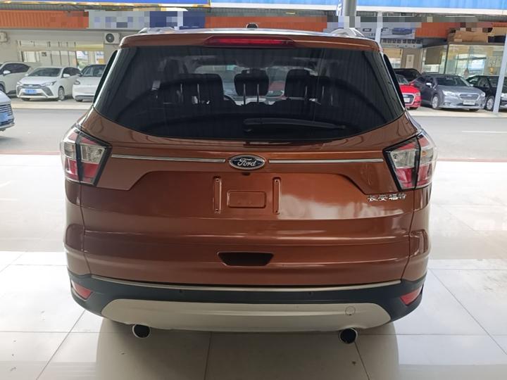 Kuga 2018 EcoBoost 180 RWD photo 3
