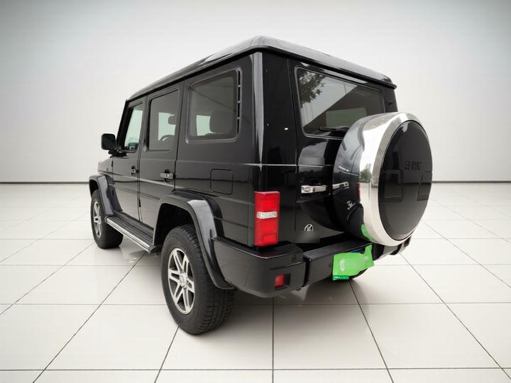 BAIC BJ80 2016 2.3T MT Premium photo 4