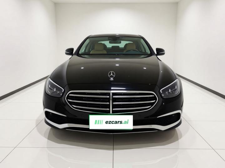 E-Class 2022 E 260 L photo 2