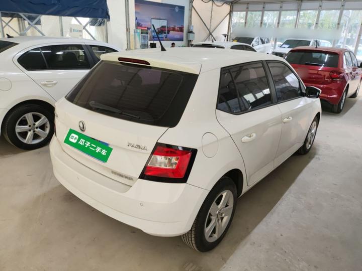 Fabia 2017 1.4L AT photo 4
