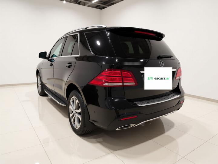 GLE Imported 2017 GLE 320 4MATIC Dynamic photo 4